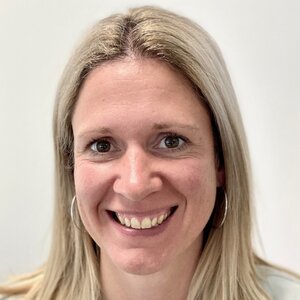 Lonneke van Doesburg